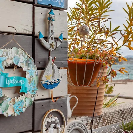 Les Pieds Dans L'eau Апартаменты